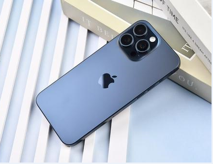 万荣苹果维修点分享iPhone15 Pro Max黑屏少见诱因梳理 